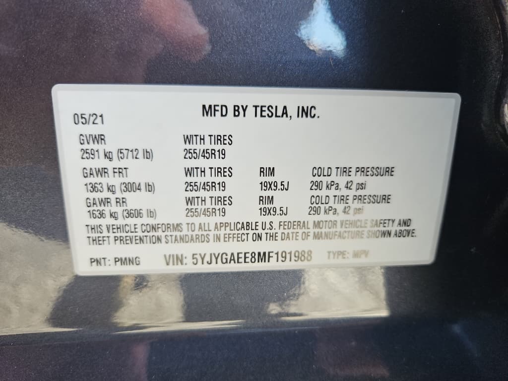 2021 Tesla Model Y view 26