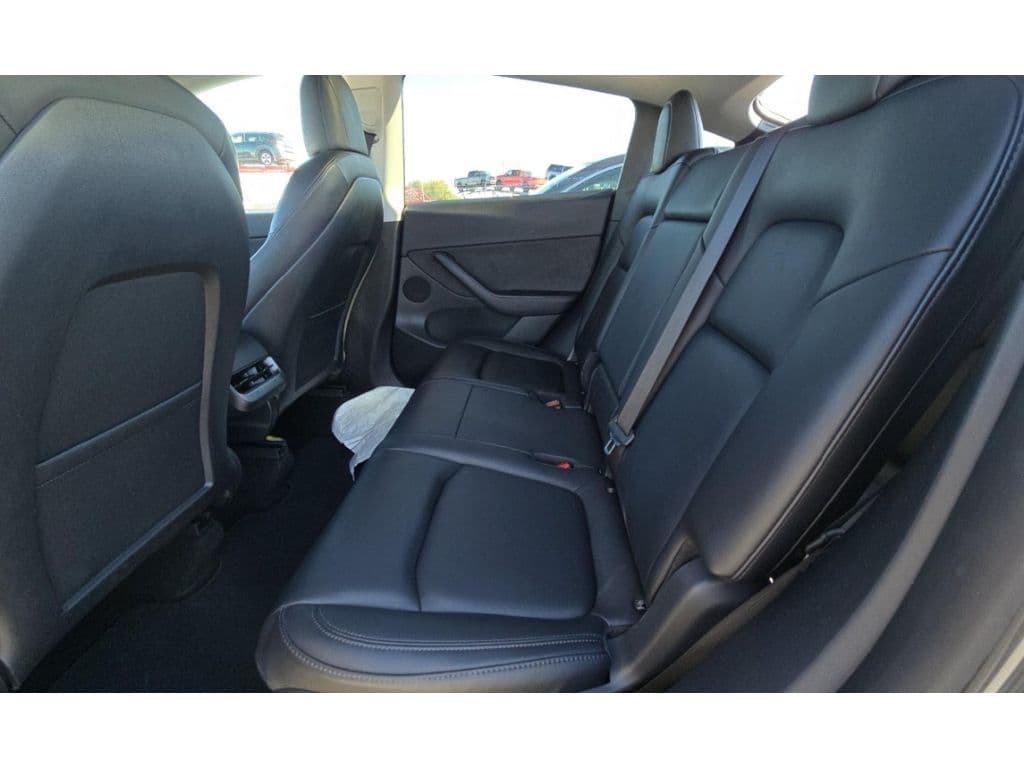 2021 Tesla Model Y view 6