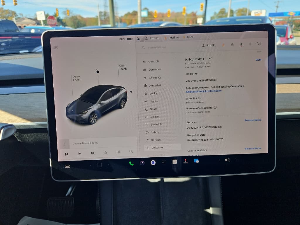 2021 Tesla Model Y view 9