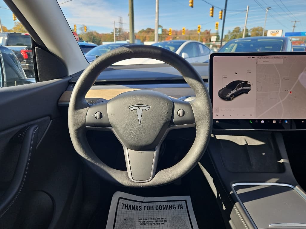 2021 Tesla Model Y view 8
