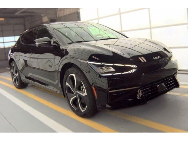 2024 Kia EV6 view 2