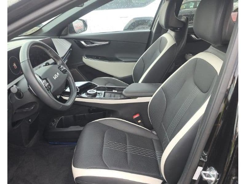 2024 Kia EV6 view 5