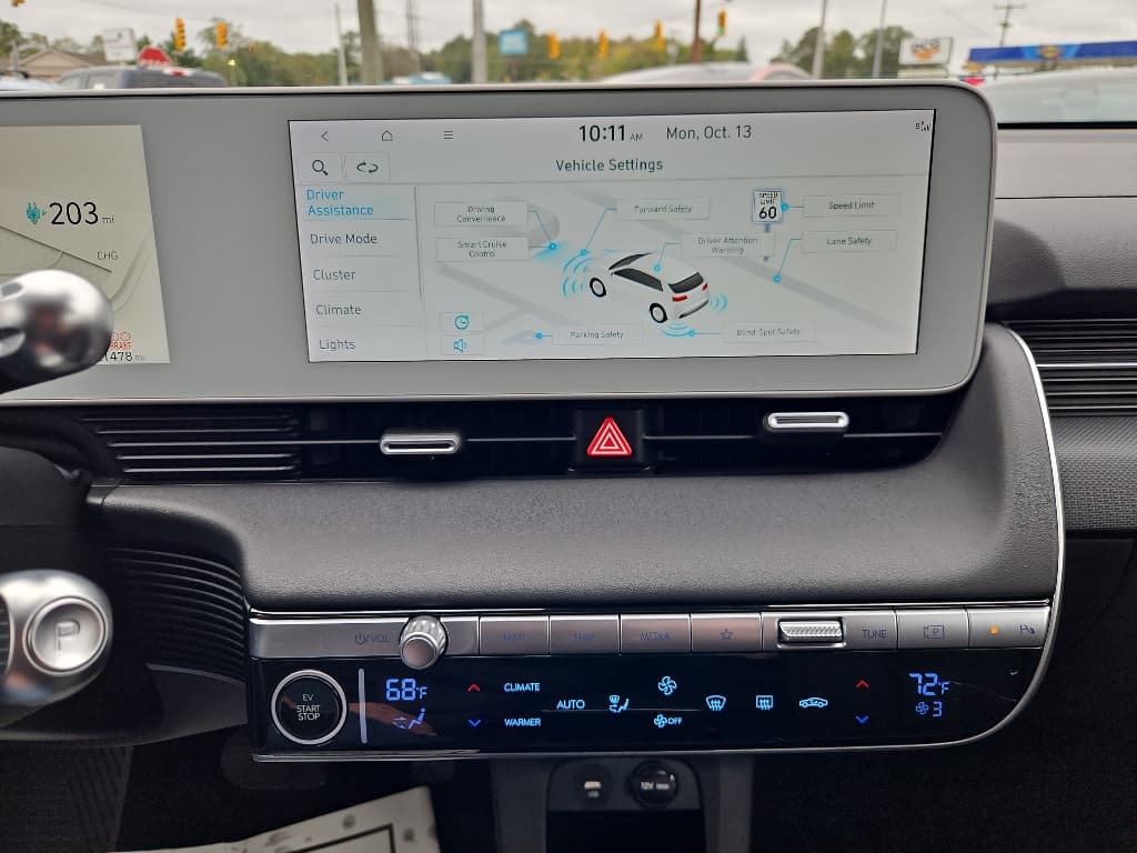 2023 Hyundai IONIQ 5 view 32