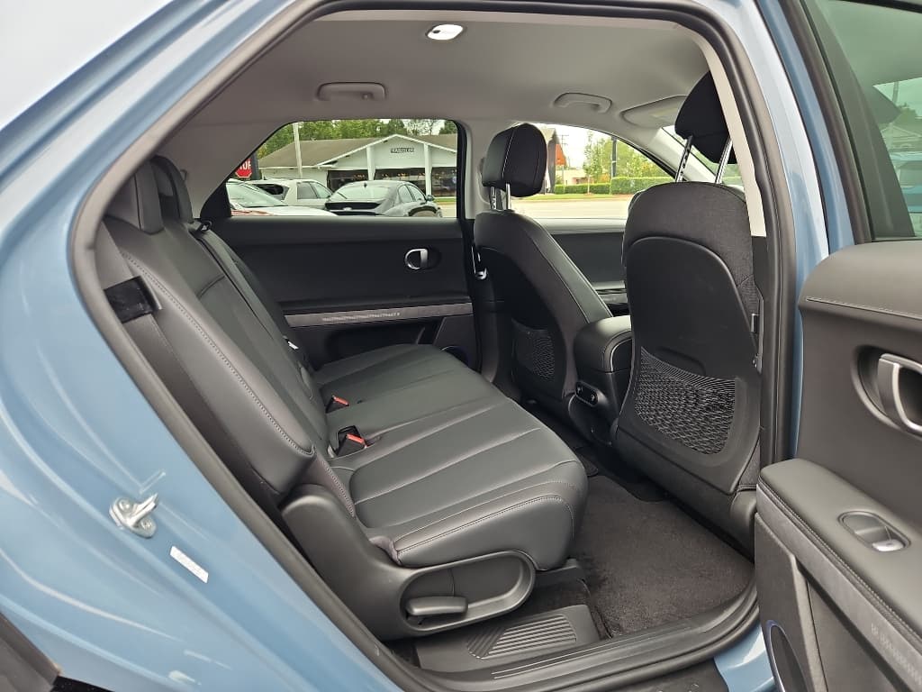 2023 Hyundai IONIQ 5 view 9