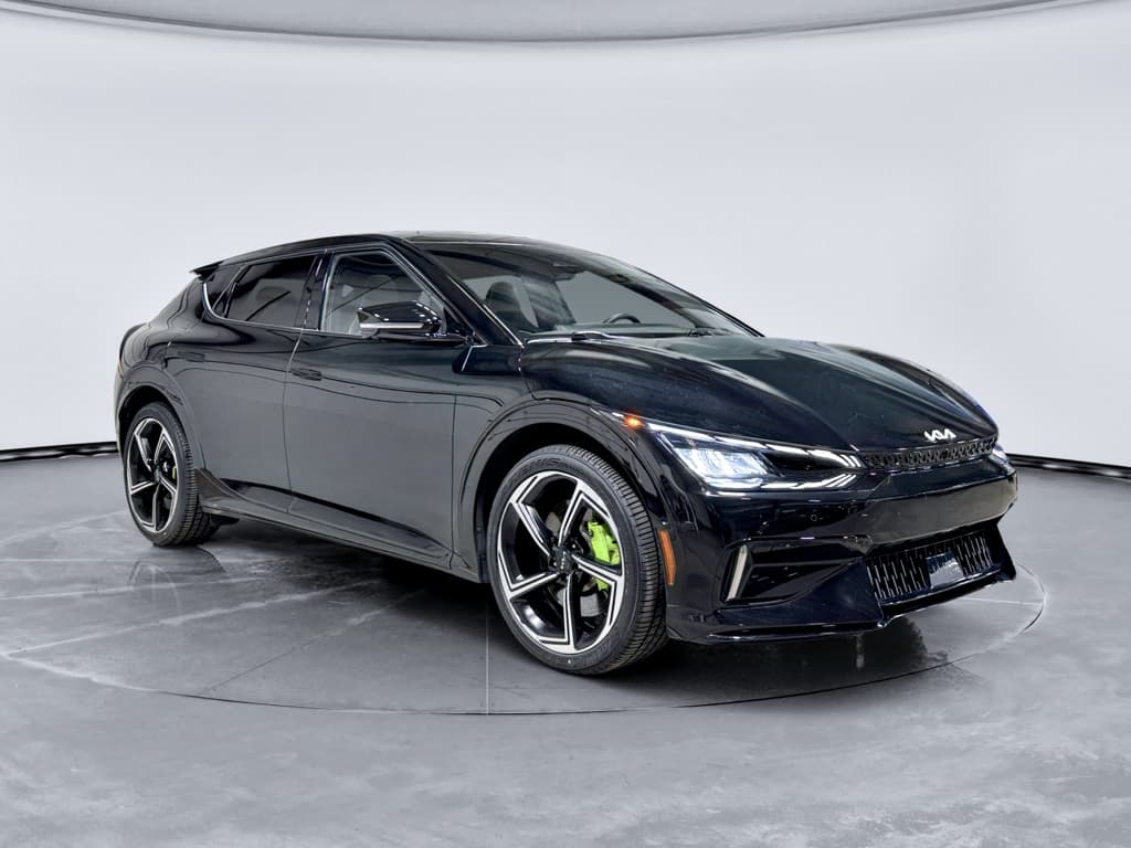 2024 Kia EV6 view 4