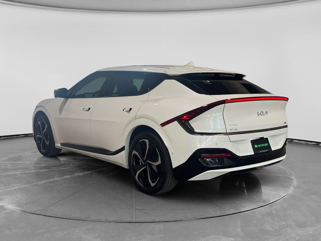 2024 Kia EV6 view 2
