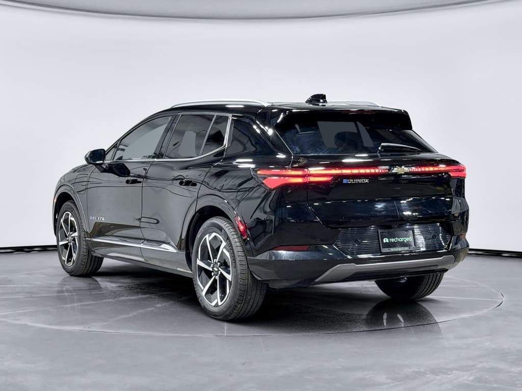 2025 Chevrolet Equinox EV view 2