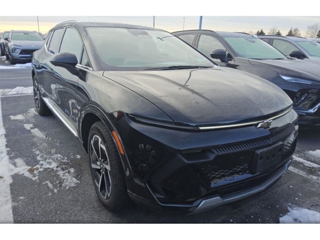 2025 Chevrolet Equinox EV view 2