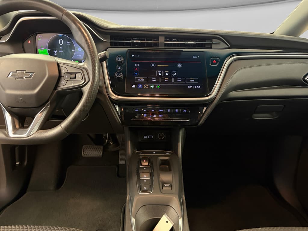 2023 Chevrolet Bolt EV view 7