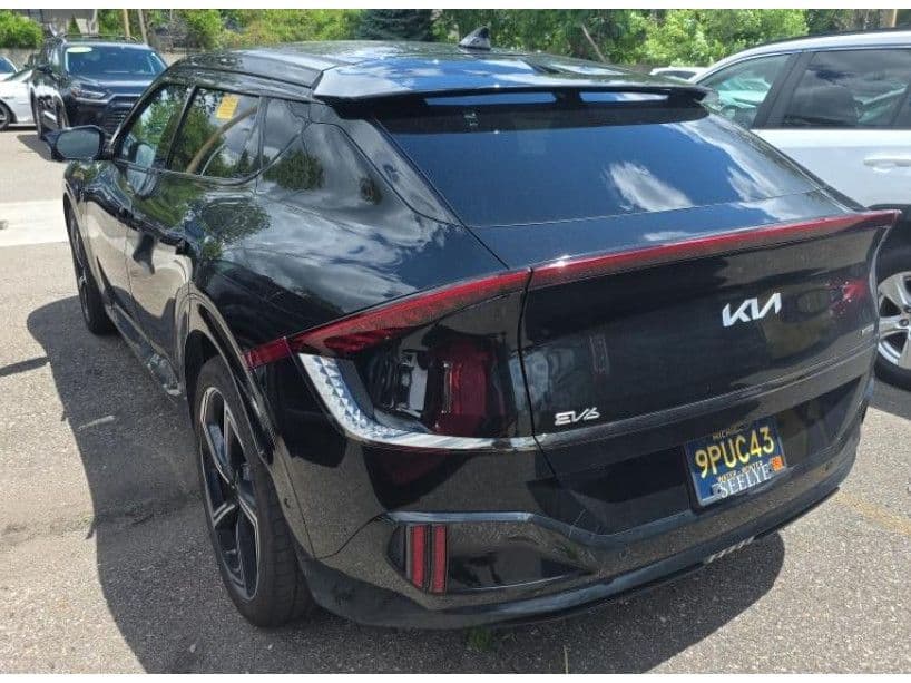 2024 Kia EV6 view 4