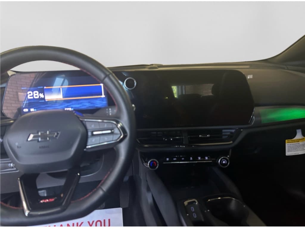 2025 Chevrolet Equinox EV view 6