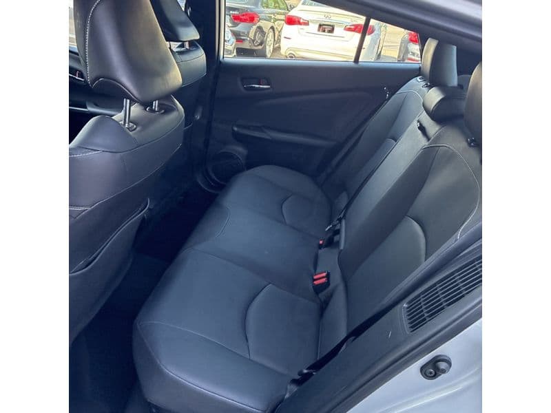 2022 Toyota Prius Prime view 6