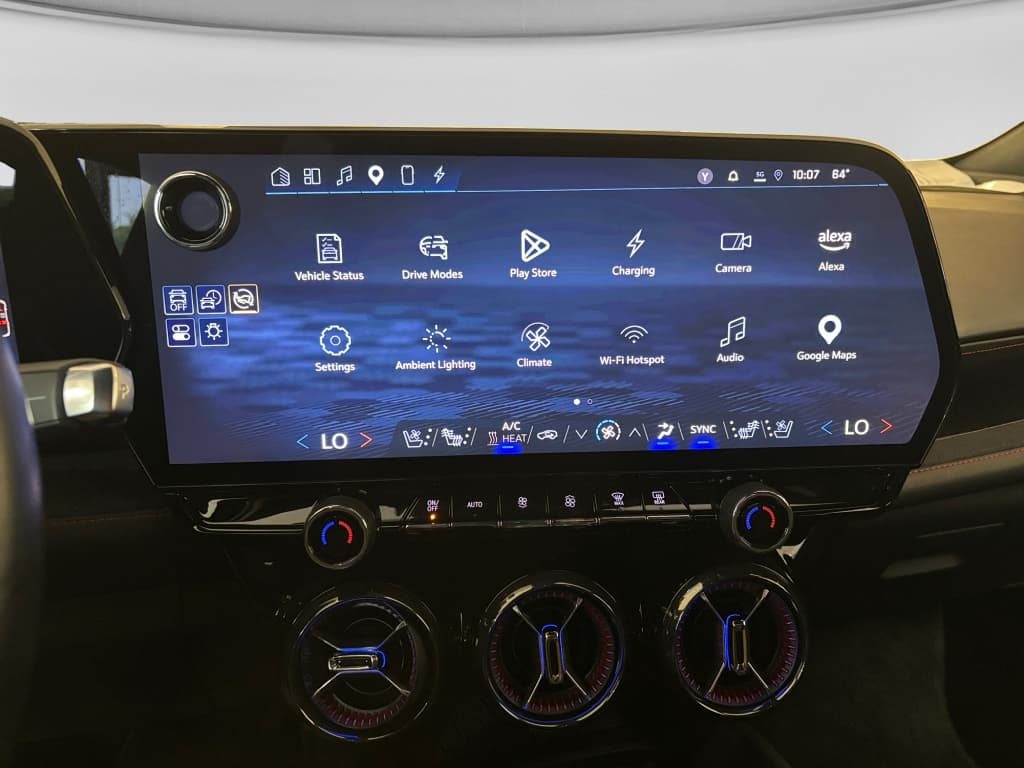 2024 Chevrolet Blazer EV view 5