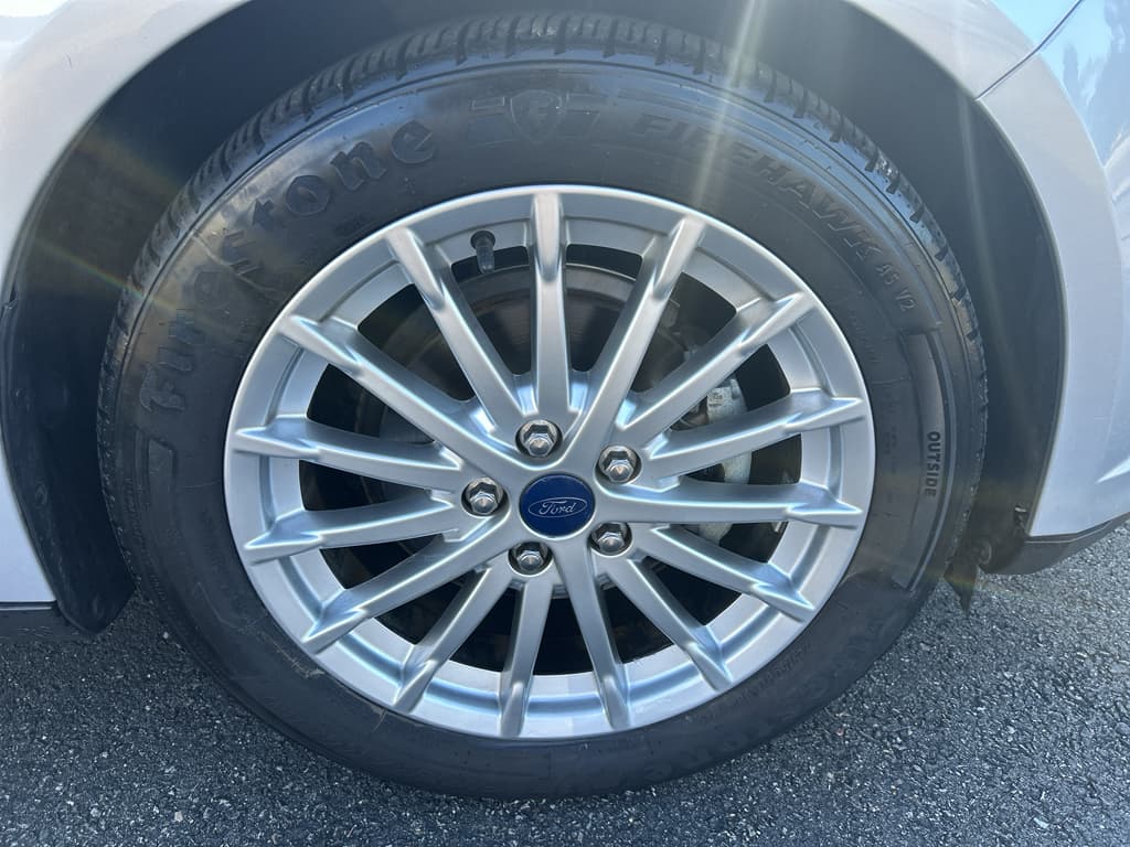 2015 Ford Focus view 23