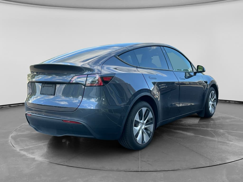 2021 Tesla Model Y view 2