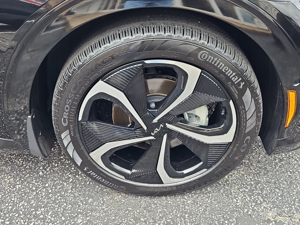 2024 Kia EV6 view 35