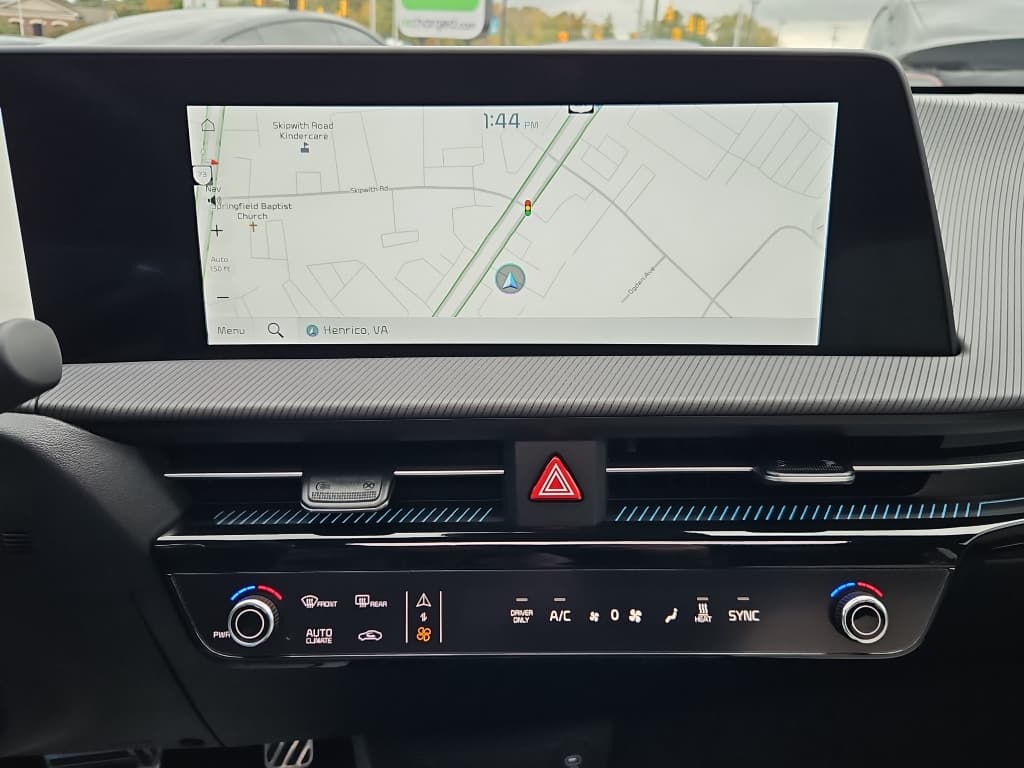 2024 Kia EV6 view 13