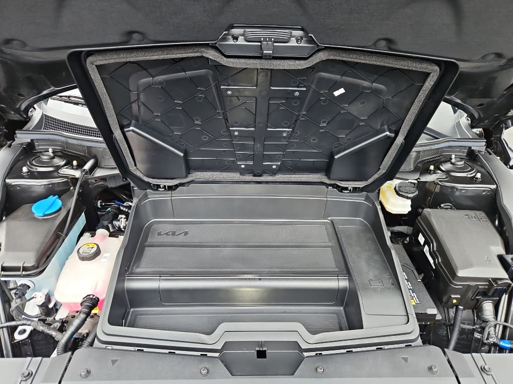 2024 Kia EV6 view 26