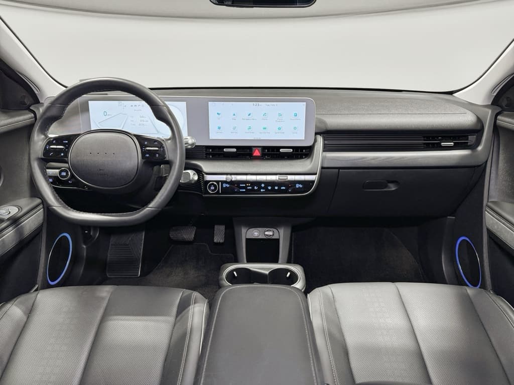 2023 Hyundai IONIQ 5 view 18