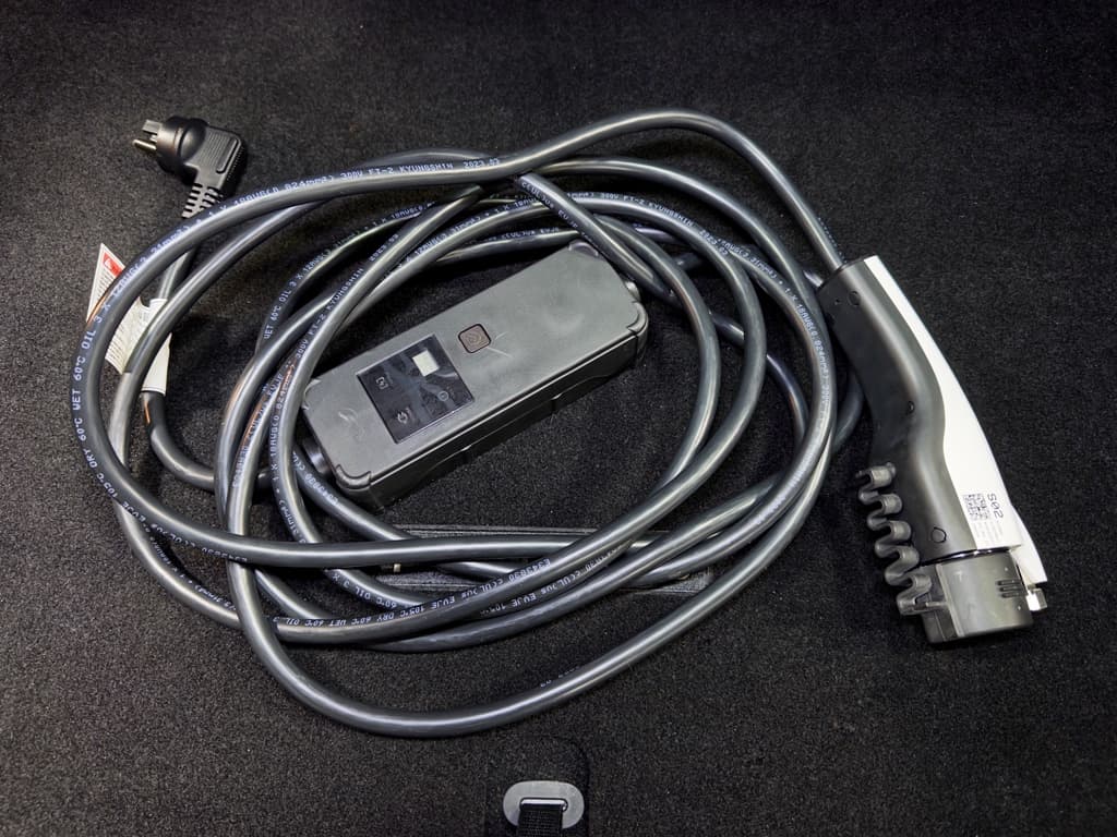 2023 Hyundai IONIQ 5 view 6