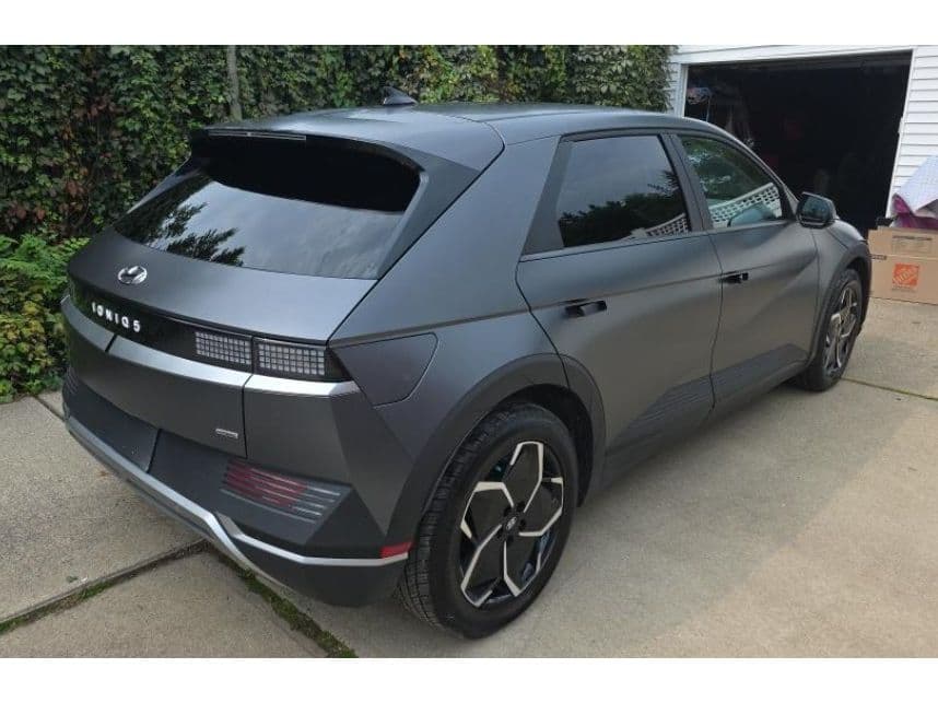 2023 Hyundai IONIQ 5 view 4