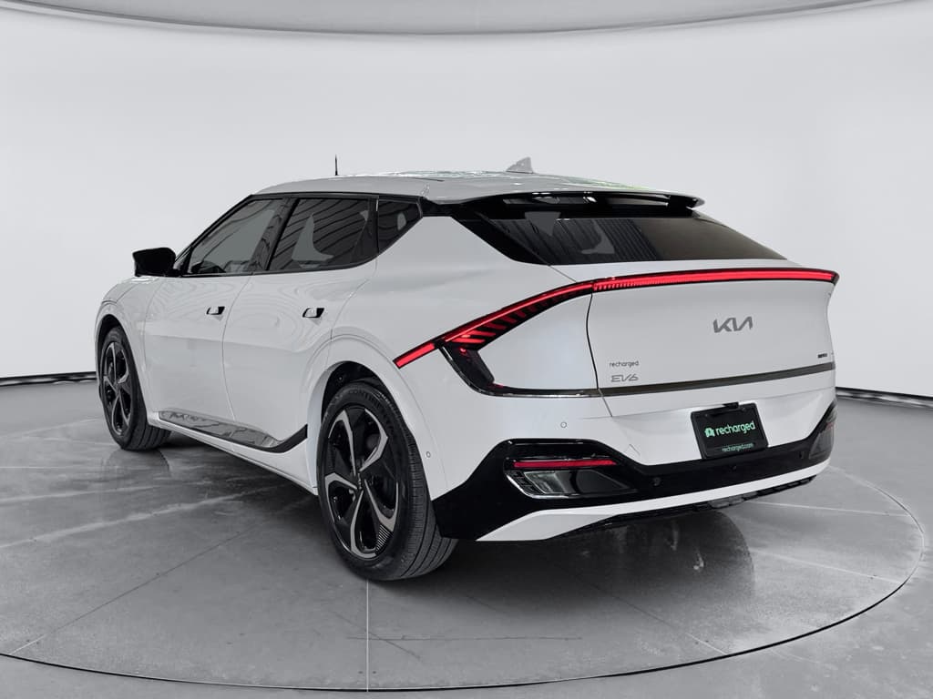 2024 Kia EV6 view 2