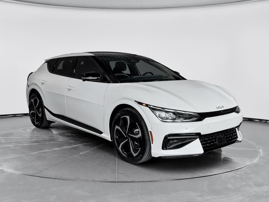 2024 Kia EV6 view 4