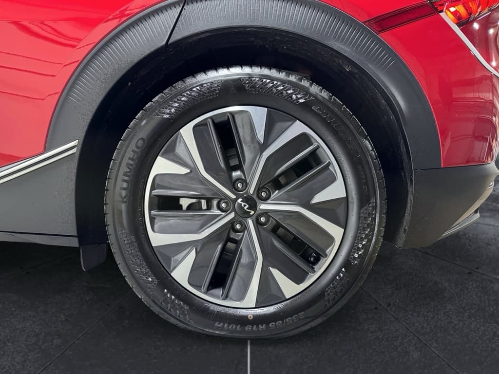 2024 Kia EV6 view 35