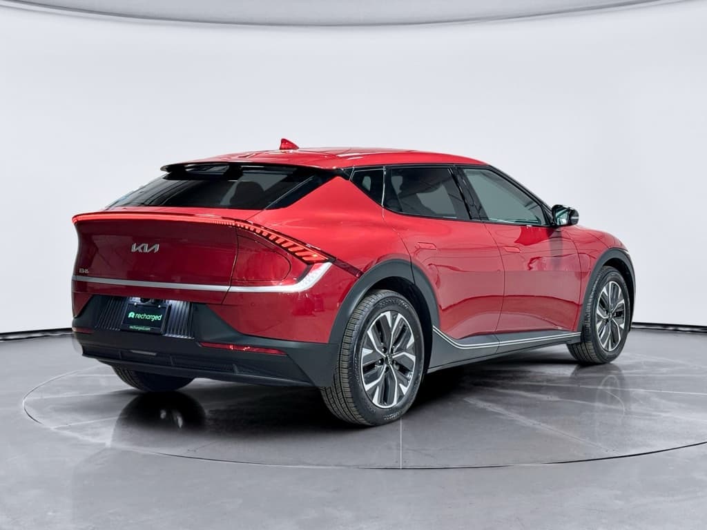 2024 Kia EV6 view 3