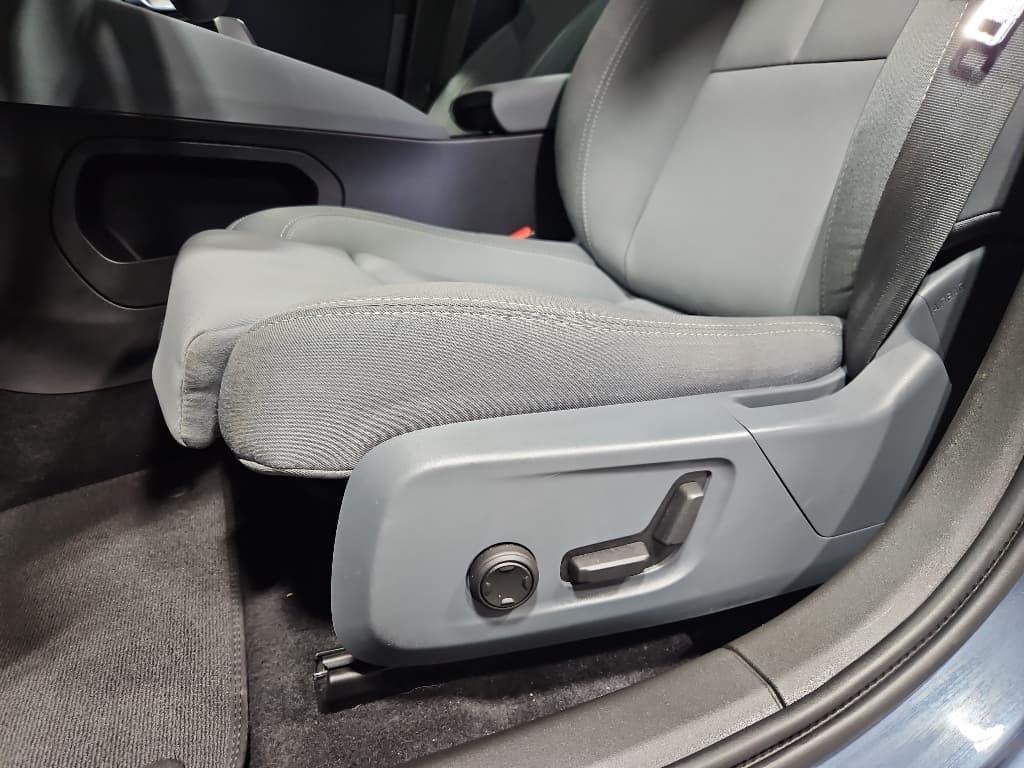 2024 Polestar Polestar 2 view 6