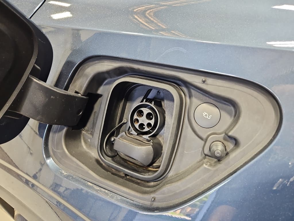 2024 Polestar Polestar 2 view 5