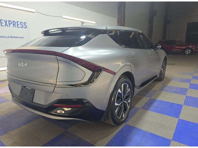 2024 Kia EV6 view 2