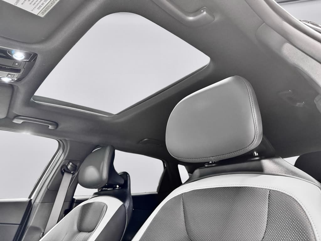 2024 Kia EV6 view 25