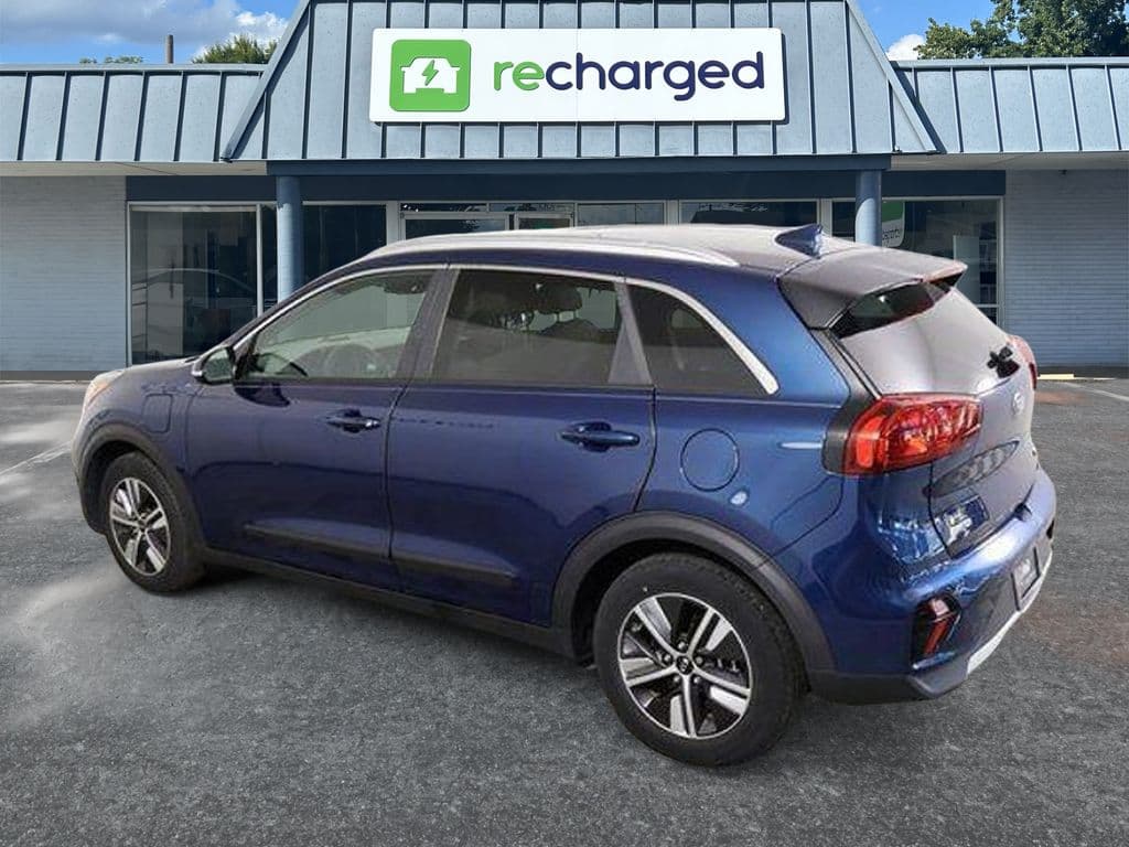 2020 Kia Niro PHEV view 2