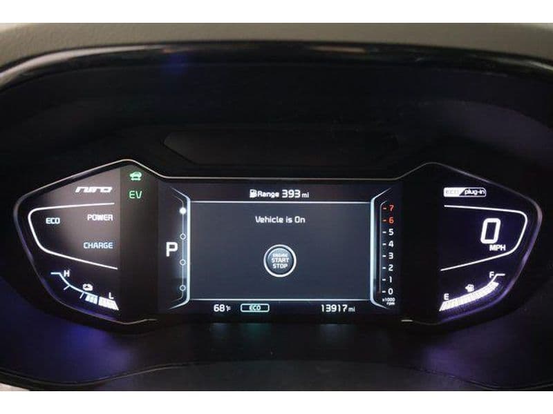 2020 Kia Niro PHEV view 30