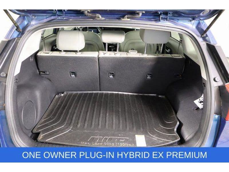 2020 Kia Niro PHEV view 14