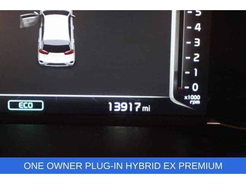 2020 Kia Niro PHEV view 31