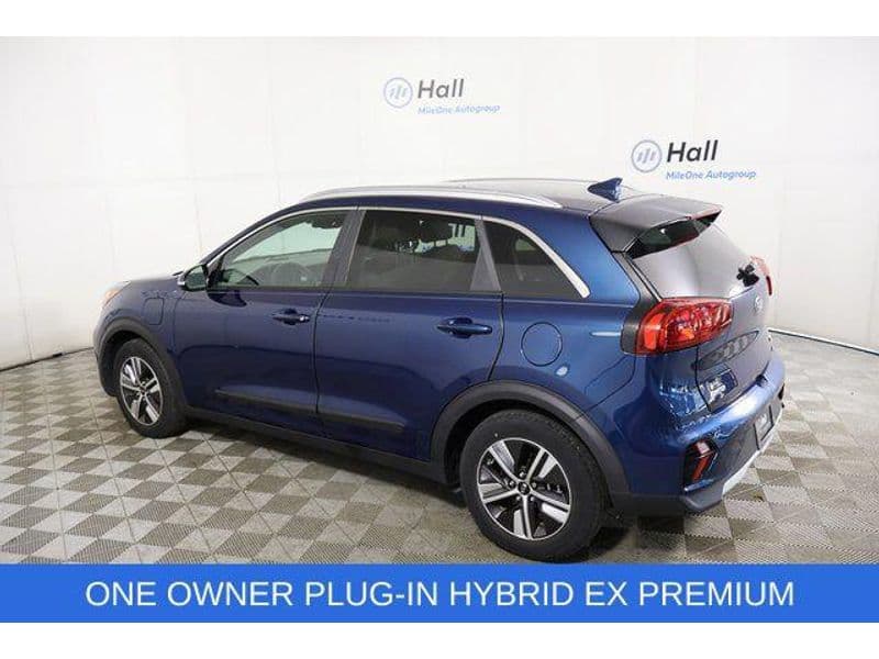 2020 Kia Niro PHEV view 6