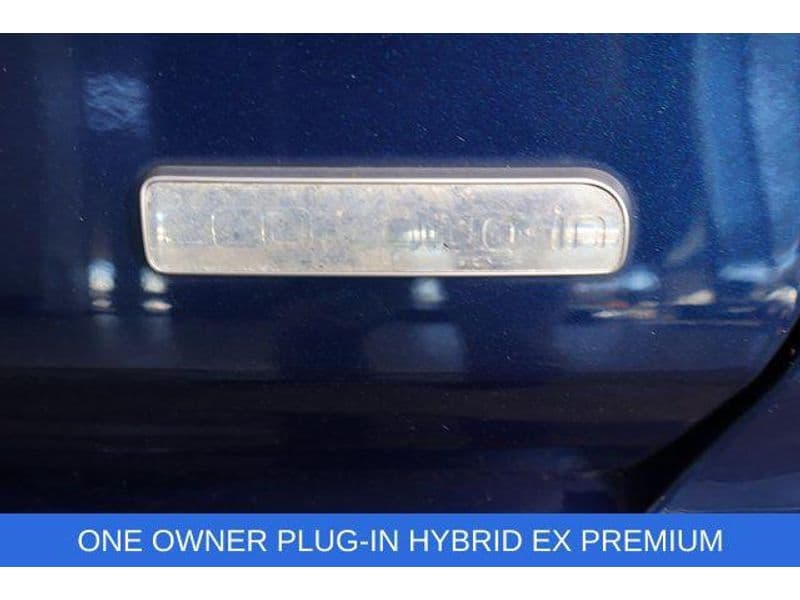 2020 Kia Niro PHEV view 11