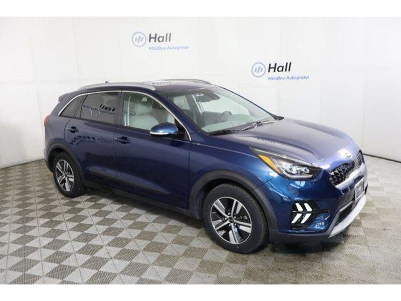 2020 Kia Niro PHEV view 3