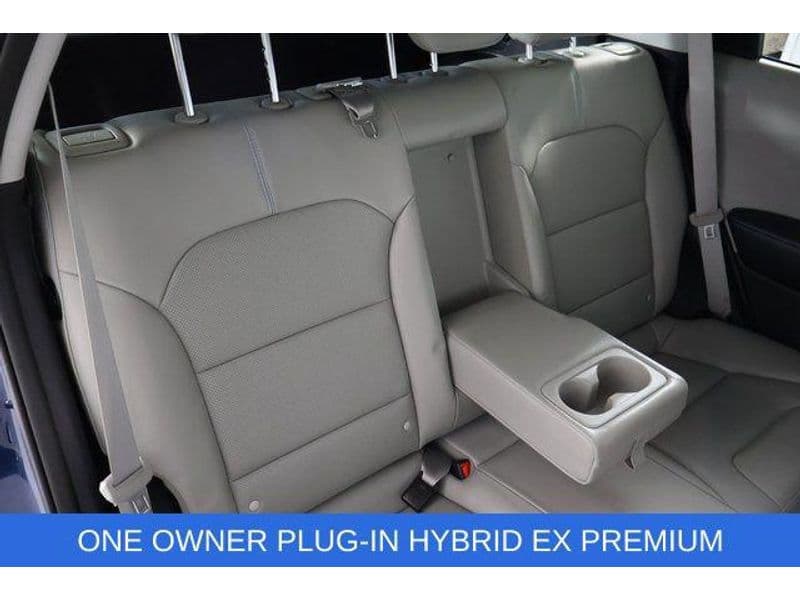 2020 Kia Niro PHEV view 9