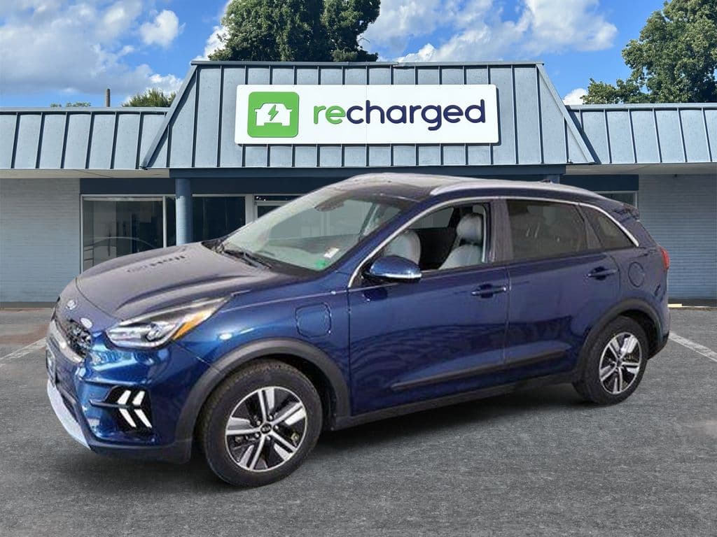 2020 Kia Niro PHEV view 1