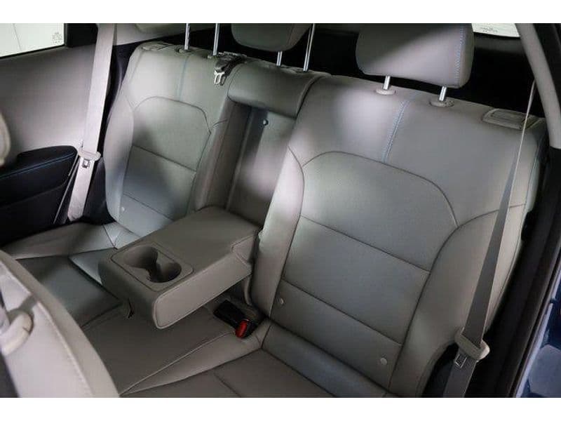 2020 Kia Niro PHEV view 16