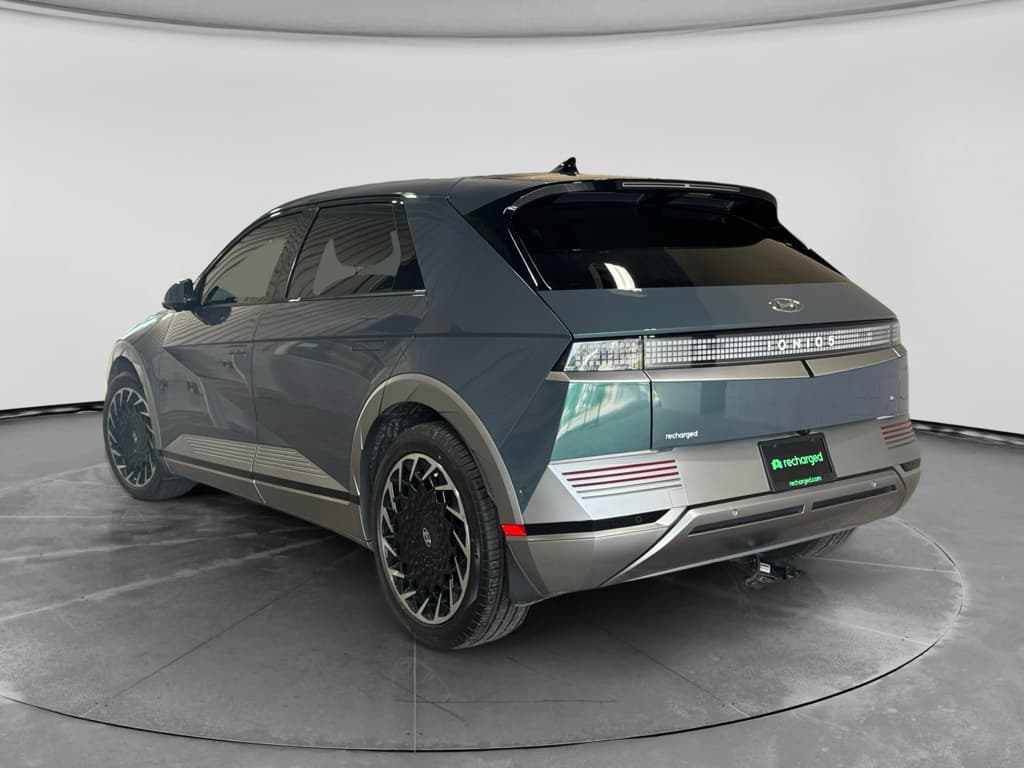 2023 Hyundai IONIQ 5 view 2