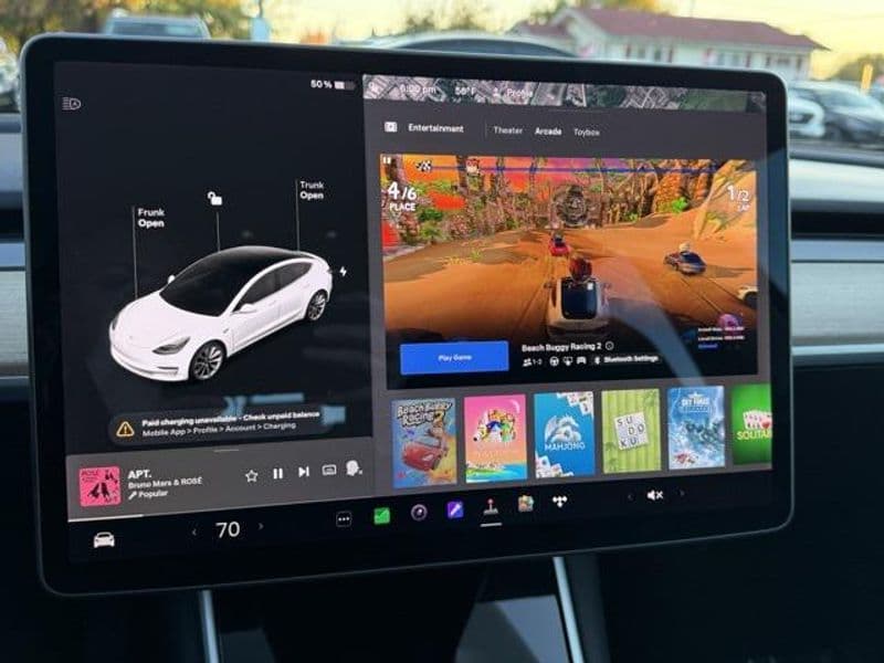2018 Tesla Model 3 view 26
