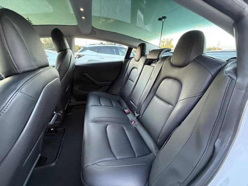 2018 Tesla Model 3 view 14