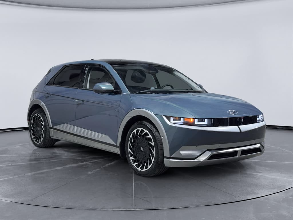 2023 Hyundai IONIQ 5 view 4