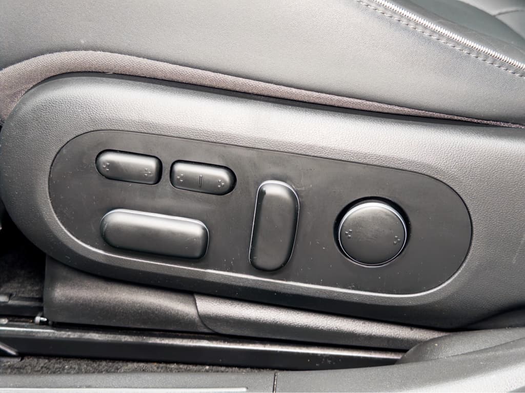 2023 Hyundai IONIQ 5 view 7