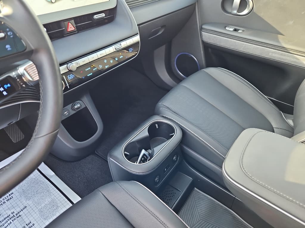2023 Hyundai IONIQ 5 view 18