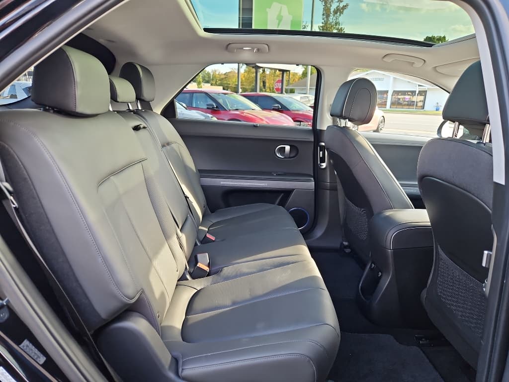 2023 Hyundai IONIQ 5 view 21